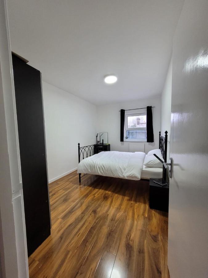 Stunning 1 Bedroom Apartment In London Bagian luar foto